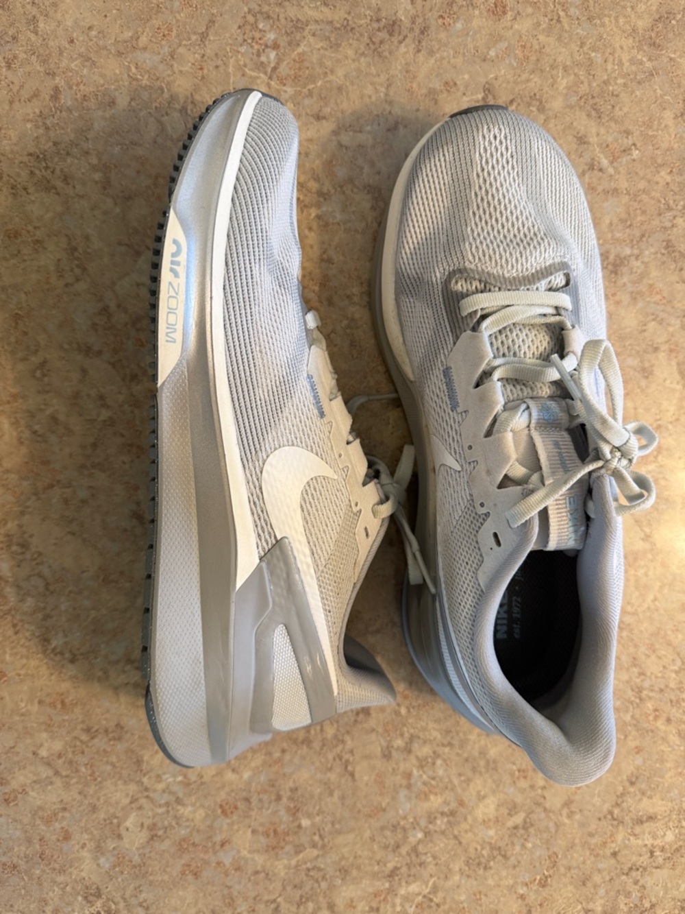 Nike Women's Zoom Running Shoes in Light Gray and White